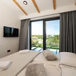 Stunning In Holiday home